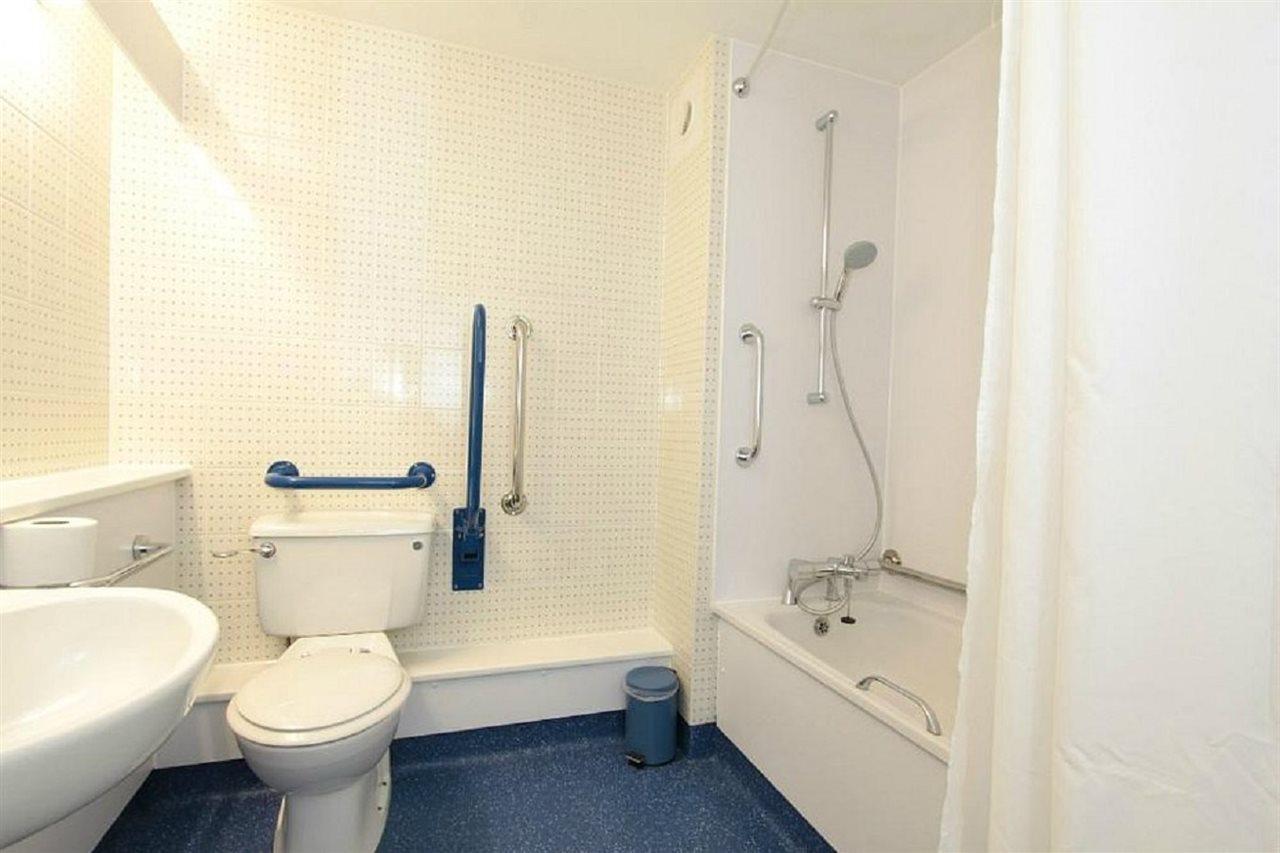 Travelodge Ipswich Stowmarket Haughley Eksteriør billede